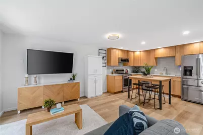 9229 17th Avenue SW #A, Seattle, WA 98106 - Photo 3