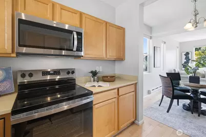 7624 39th Avenue S, Seattle, WA 98118 - Photo 15