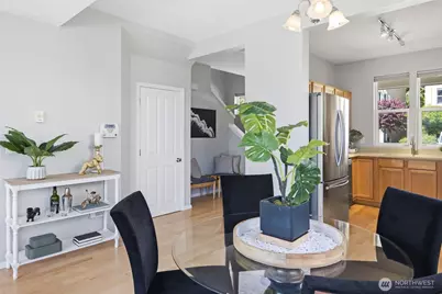 7624 39th Avenue S, Seattle, WA 98118 - Photo 11