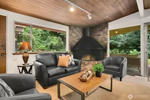 11880 NE 36th Pl, Bellevue, WA 98005 - Photo 15