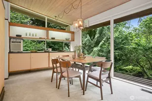11880 NE 36th Pl, Bellevue, WA 98005 - Photo 11