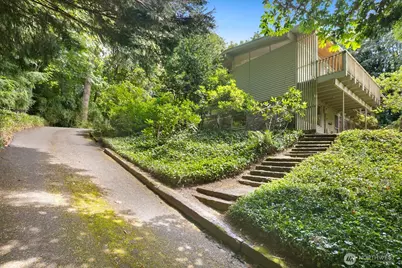 11880 NE 36th Place, Bellevue, WA 98005 - Photo 37