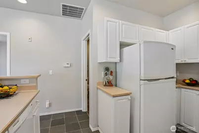 440 S 51st Court #B303, Renton, WA 98055 - Photo 11