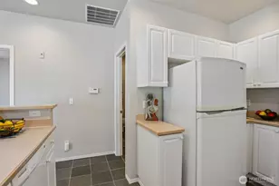 440 S 51st Ct, Renton, WA 98055 - Photo 11