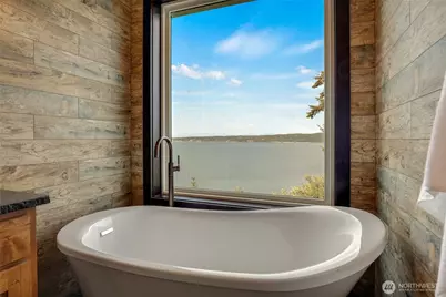 2885 Newell Road, Camano Island, WA 98282 - Photo 19