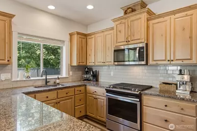 116 Zephyr Drive, SilverLake, WA 98645 - Photo 9