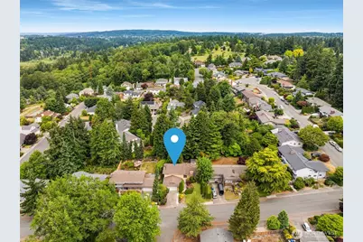 13730 SE 20th Street, Bellevue, WA 98005 - Photo 31