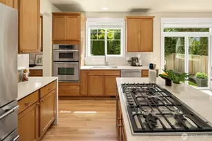 16517 SE 66th St, Bellevue, WA 98006 - Photo 13