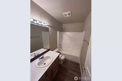 20317 124th Street Ct E, Bonney Lake, WA 98391 - Photo 17
