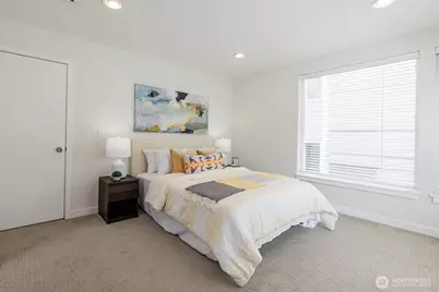522 N 104th Street, Seattle, WA 98133 - Photo 19