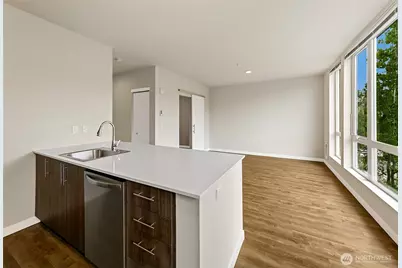 121 12th Avenue E #409, Seattle, WA 98102 - Photo 5