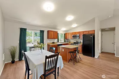 11406 203rd Avenue E, Bonney Lake, WA 98391 - Photo 15