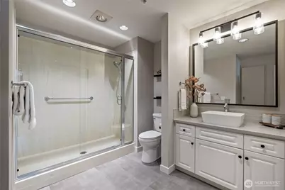 6300 32nd Avenue NW #302, Seattle, WA 98107 - Photo 17