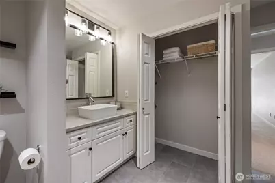 6300 32nd Avenue NW #302, Seattle, WA 98107 - Photo 19