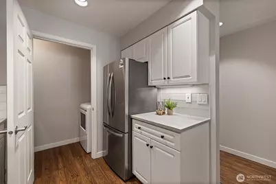 6300 32nd Avenue NW #302, Seattle, WA 98107 - Photo 15