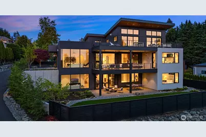 1032 89th Avenue NE, Bellevue, WA 98004 - Photo 1