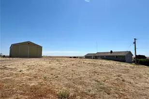 705 NE Blake Ave, Wilbur, WA 99185 - Photo 3