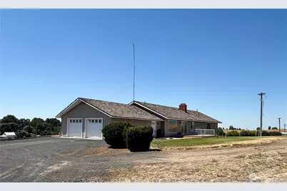 705 NE Blake Avenue, Wilbur, WA 99185 - Photo 1