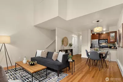 5847 NE 75th Street #A212, Seattle, WA 98115 - Photo 3