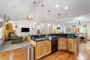 1035 Red Tail Ln, Bellingham, WA 98226 - Photo 5