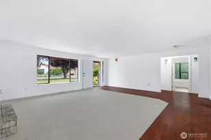 201 K St NE, Auburn, WA 98002 - Photo 9