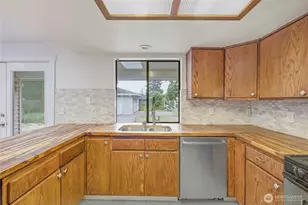 201 K St NE, Auburn, WA 98002 - Photo 13