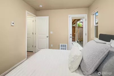 23432 55th Avenue W #B, Mountlake Terrace, WA 98043 - Photo 19