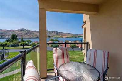 100 Lake Chelan Shores #17-11, Chelan, WA 98816 - Photo 5