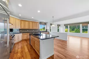 23150 NE 126th St, Redmond, WA 98053 - Photo 11