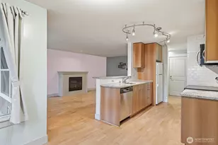22910 90th Ave W, Edmonds, WA 98026 - Photo 13