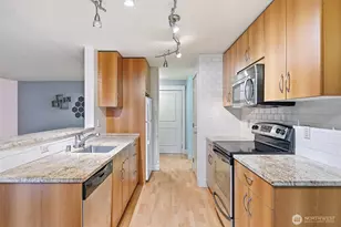 22910 90th Ave W, Edmonds, WA 98026 - Photo 15