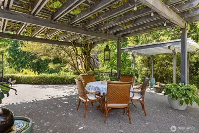 7205 NE Dolphin Drive, Bainbridge Island, WA 98110 - Photo 29
