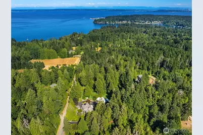 7205 NE Dolphin Drive, Bainbridge Island, WA 98110 - Photo 39