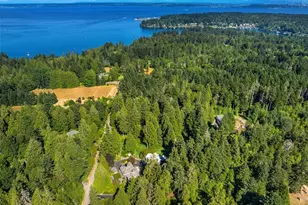 7205 NE Dolphin Dr, Bainbridge Island, WA 98110 - Photo 39