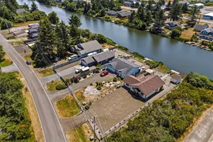 911 Mt Olympus Ave SE, Ocean Shores, WA 98569 - Photo 25