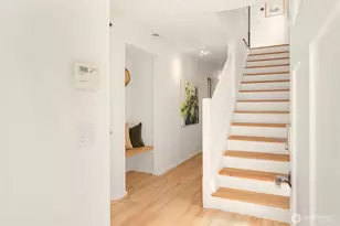 4054 54th Ave SW, Seattle, WA 98116 - Photo 3