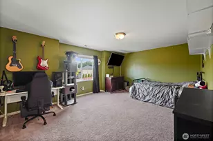 722 Williams St NW, Orting, WA 98360 - Photo 23