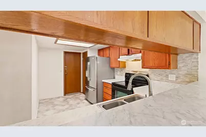 24931 109th Place SE #48B, Kent, WA 98030 - Photo 11