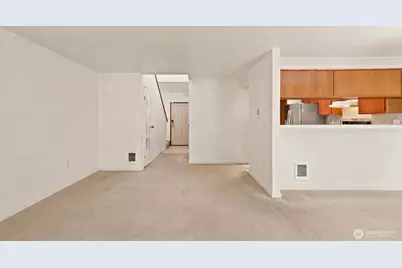 24931 109th Place SE #48B, Kent, WA 98030 - Photo 7