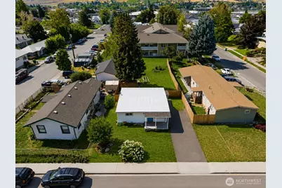 119 W Gibson Avenue, Chelan, WA 98816 - Photo 33