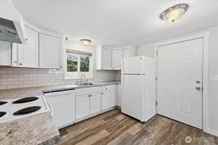 119 W Gibson Ave, Chelan, WA 98816 - Photo 5