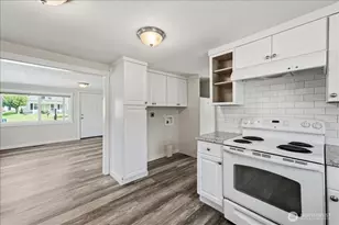 119 W Gibson Ave, Chelan, WA 98816 - Photo 7