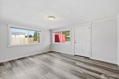 119 W Gibson Avenue, Chelan, WA 98816 - Photo 11