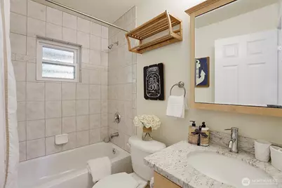 12116 NE 137th Place, Kirkland, WA 98034 - Photo 15