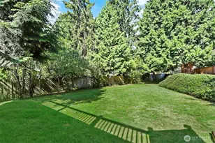 12116 NE 137th Pl, Kirkland, WA 98034 - Photo 17