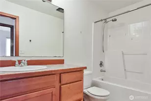 1102 Chestnut St, Everett, WA 98201 - Photo 9