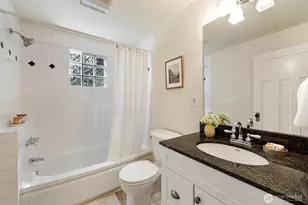 1812 N 39th, Seattle, WA 98103 - Photo 15