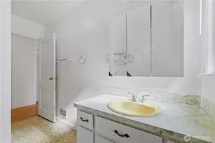 8643 Yakima Ave S, Tacoma, WA 98444 - Photo 21