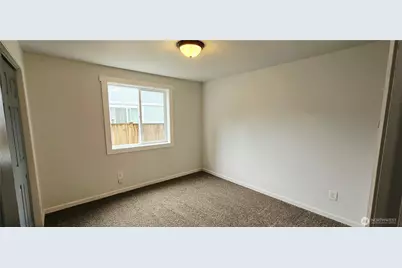 9050 Quinault Drive NE, Olympia, WA 98516 - Photo 11