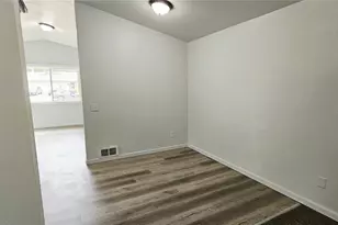 9050 Quinault Dr NE, Olympia, WA 98516 - Photo 7